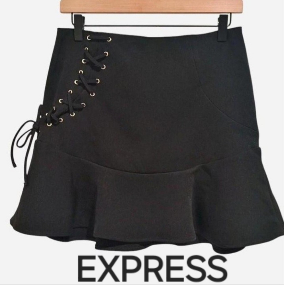 Express Ruffle Lace Up Mini Skirt Y2K Alt Party Holiday Punk Lattice Demure Sexy